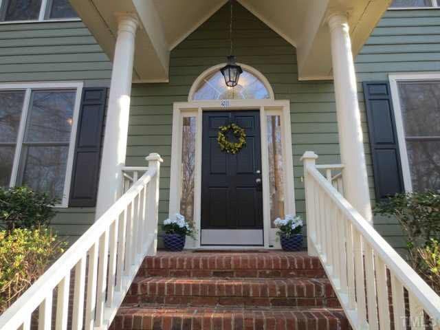 201 Westbury Dr, Chapel Hill, NC 27516