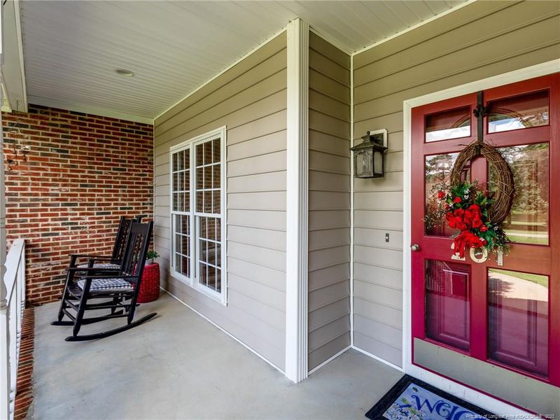 201 Wickfield Dr, Sanford, NC 27330
