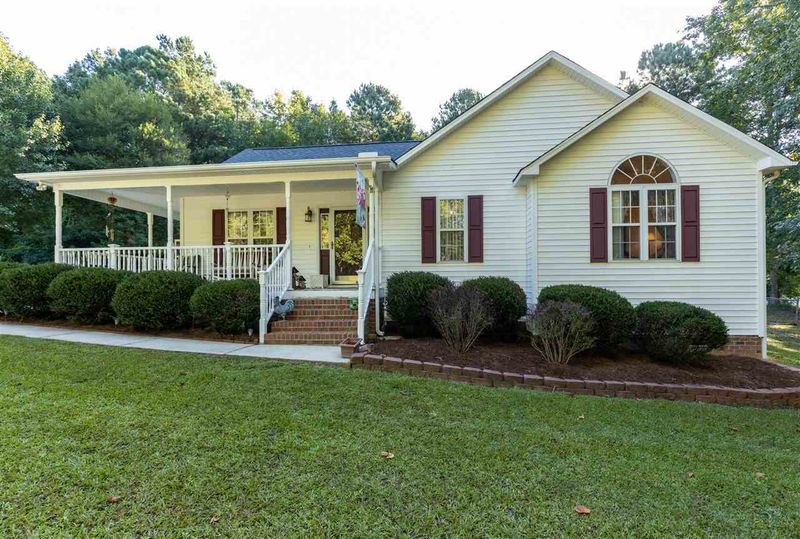 201 Windsor Green Dr, Clayton, NC 27527