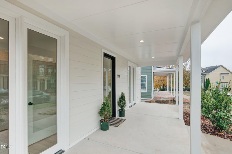 201 Winmore Ave, Chapel Hill, NC 27516