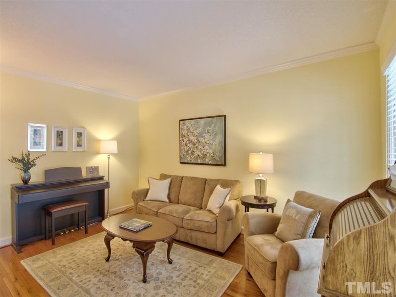 201 Winterberry Ridge Dr, Durham, NC 27713