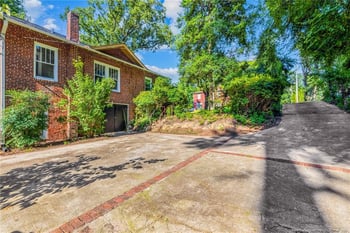 201 Woodside Ave, Fayetteville, NC 28301