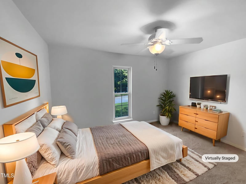 201 Wyatts Pond Ln, Cary, NC 27513