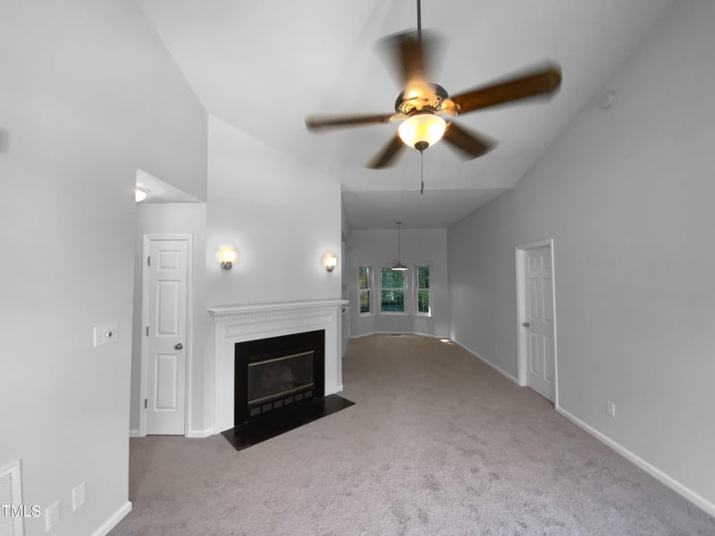 201 Wyatts Pond Ln, Cary, NC 27513