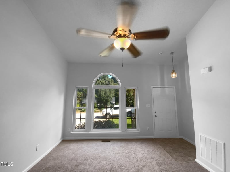 201 Wyatts Pond Ln, Cary, NC 27513