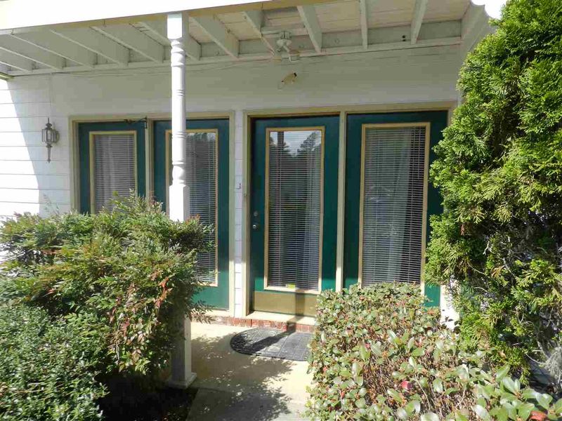 2010 Quaker Landing Dr #103, Raleigh, NC 27603