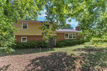 2010 Summerdale Dr, Raleigh, NC 27604