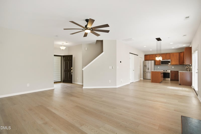 2010 Woodsdale Dr, Durham, NC 27703