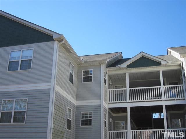 2011-301 Wolfmill Dr #301, Raleigh, NC 27603