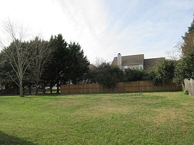 2011 Ambrose Park Ln, Cary, NC 27518