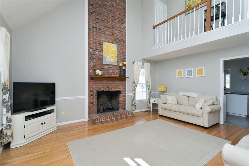 2011 Graybark Ct, Apex, NC 27502
