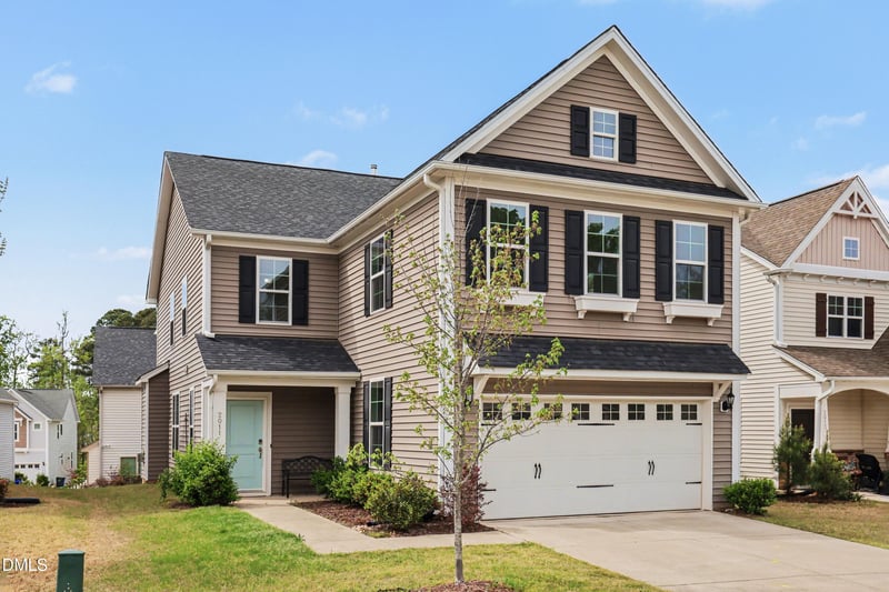 2011 Magnolia Tree Ln, Durham, NC 27703