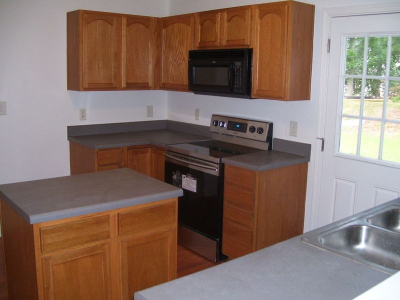 2011 Spring Creek Dr, Durham, NC 27704