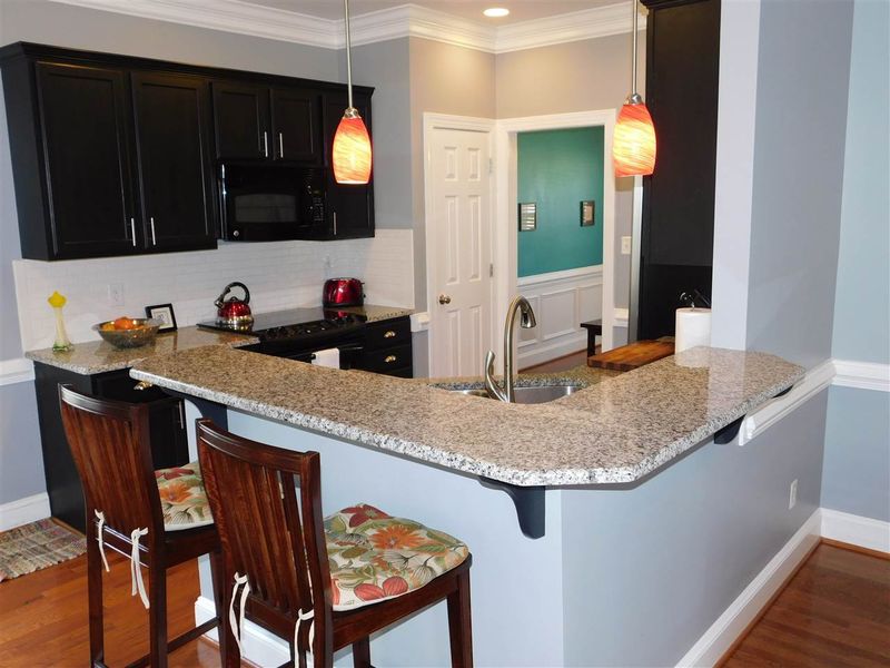 2011 Wild Iris Dr, Zebulon, NC 27597