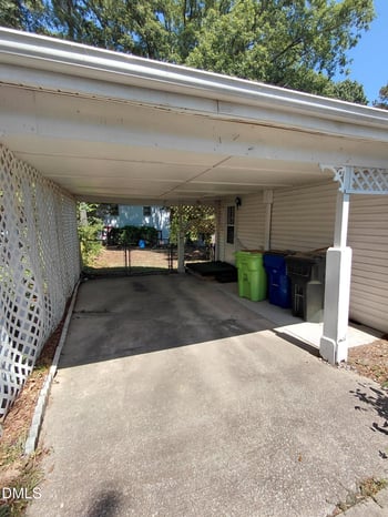 2012 Bowman Ln, Raleigh, NC 27610