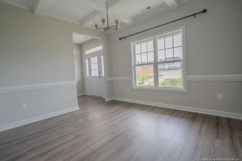 2012 Cason Creek Dr, Fayetteville, NC 28306