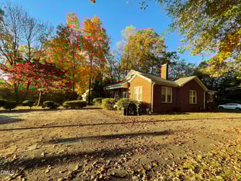 2012 Chapel Hill Rd, Burlington, NC 27215