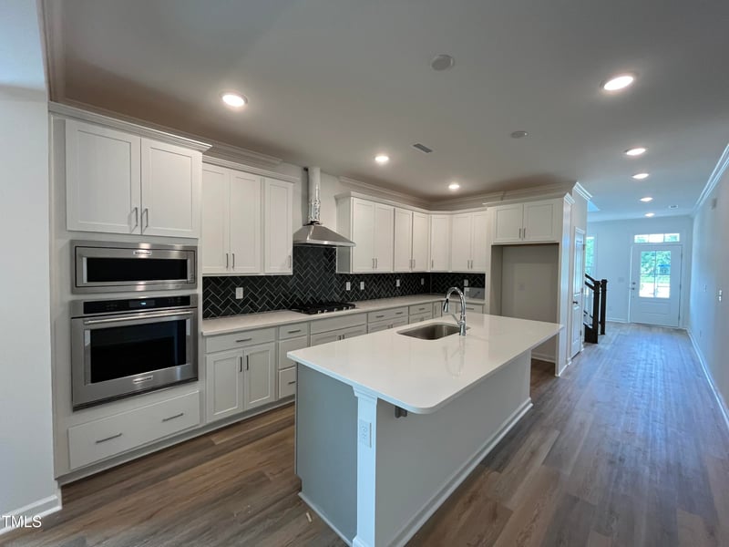 2012 Douglas Falls Dr, Wendell, NC 27591