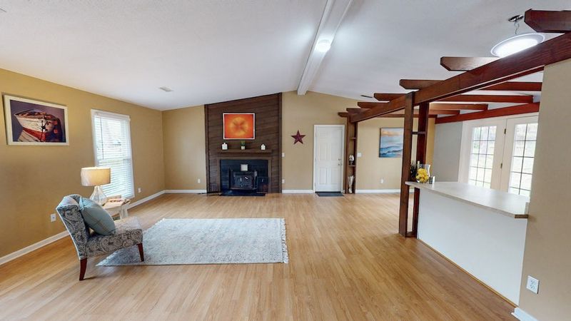 2012 Ford Gates Dr, Garner, NC 27529