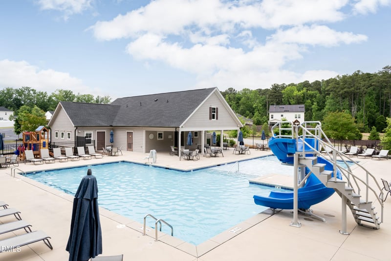 2012 Heisser Ln, Fuquay Varina, NC 27526