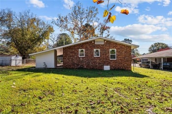 2012 Ironwood Dr, Fayetteville, NC 28304