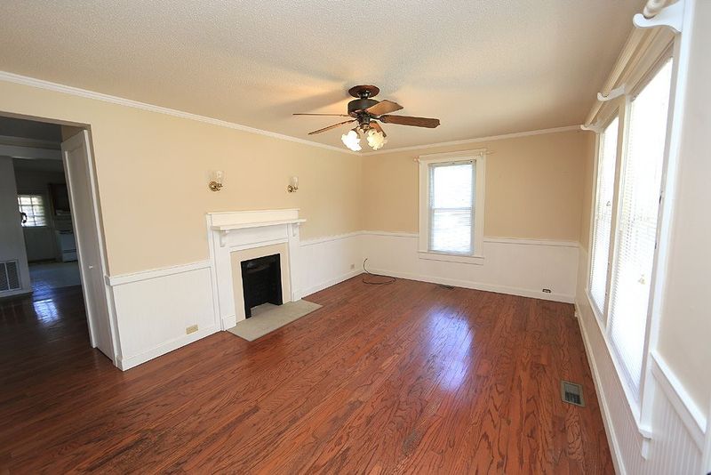 2012 W Knox St, Durham, NC 27705