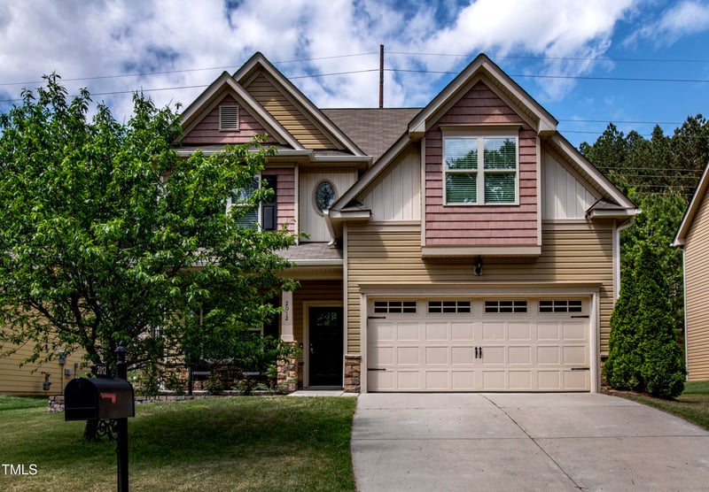 2012 Longmont Dr, Wake Forest, NC 27587