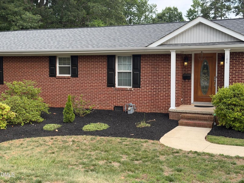 2012 S Mebane St #104, Burlington, NC 27215