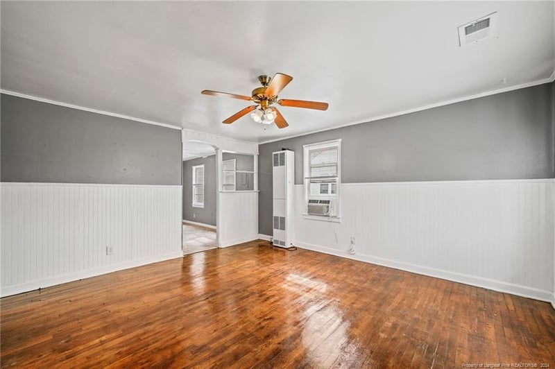2012 Newark Ave, Fayetteville, NC 28301