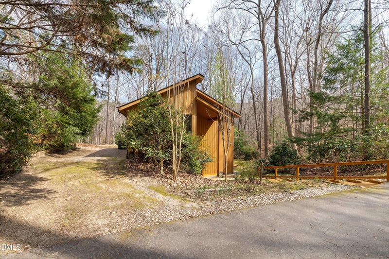 2012 Raccoon Rn, Clayton, NC 27527