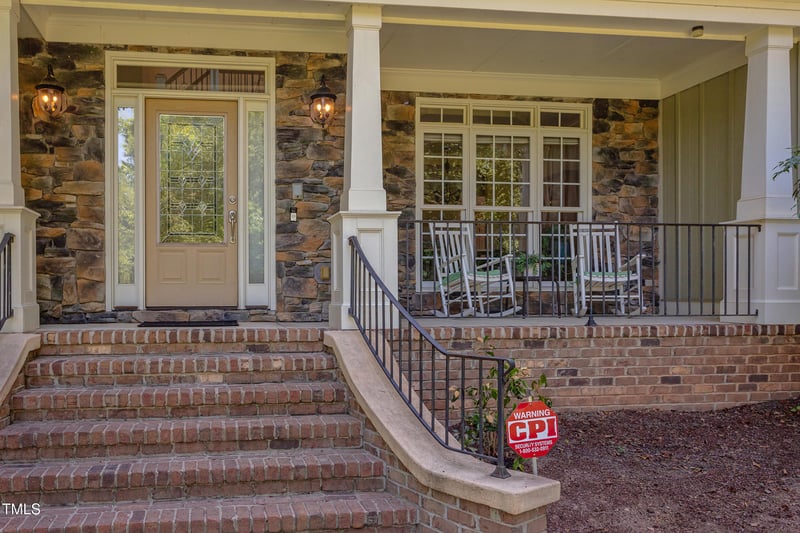 2012 Silverleaf Dr, Youngsville, NC 27596
