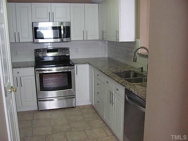 2012 Thornblade Dr, Raleigh, NC 27604