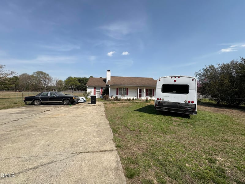 2012 White Memorial Church Rd, Willow Springs, NC 27592