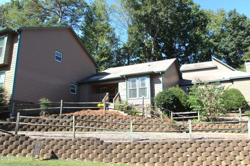 2012 Willow Hill Ln, Clayton, NC 27520