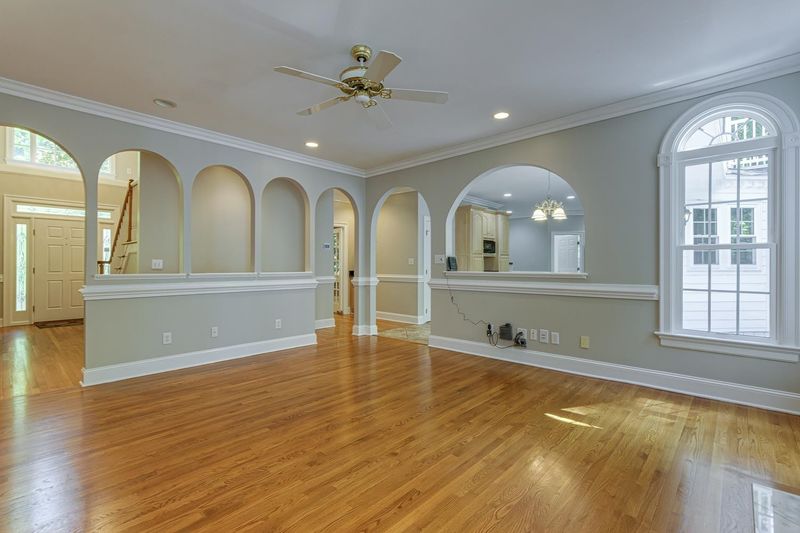 2013 Lacebark Ln, Raleigh, NC 27613