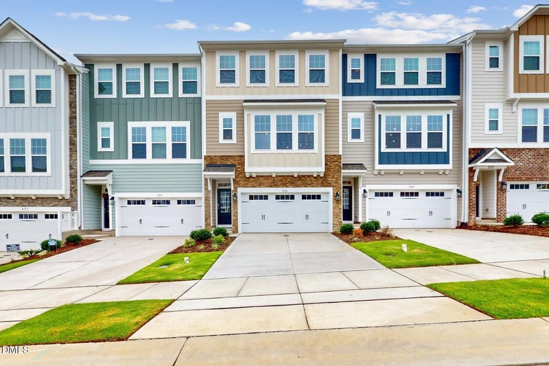 2013 Lambert Rd #60, Cary, NC 27519