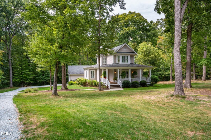 2013 Peninsula Ln, Hillsborough, NC 27278