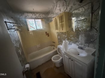 2013 Waters Dr, Raleigh, NC 27610