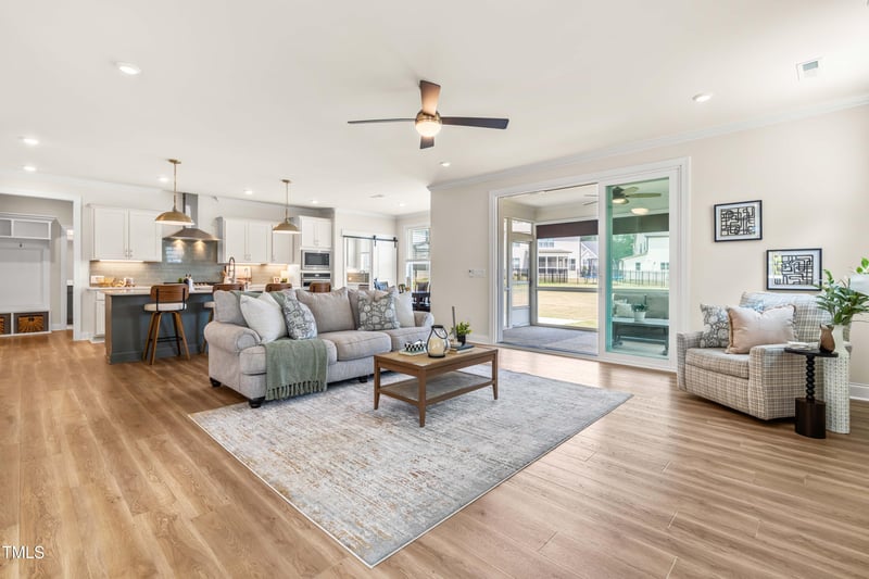 2014 Anna Lilley Dr, Fuquay Varina, NC 27526