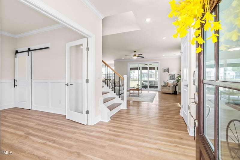 2014 Anna Lilley Dr, Fuquay Varina, NC 27526