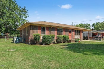 2014 Azalea Dr, Goldsboro, NC 27530