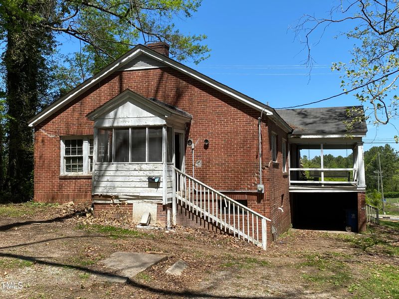 2014 Holloway St, Durham, NC 27703