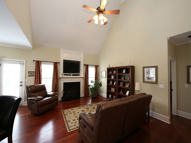 2014 River Grove Ln, Knightdale, NC 27545