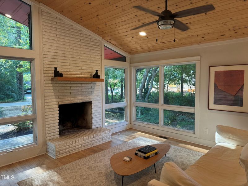 2014 Seneca Dr, Raleigh, NC 27604