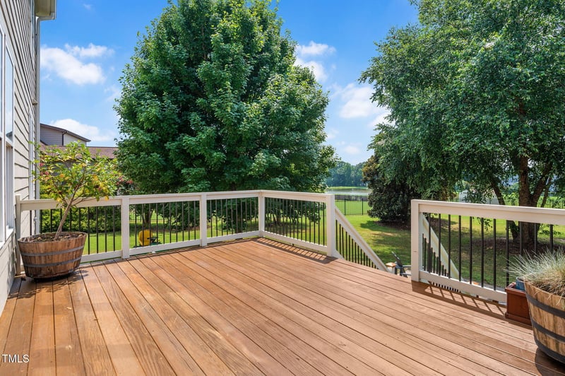 2014 Stonewall Farms Dr, Fuquay Varina, NC 27526