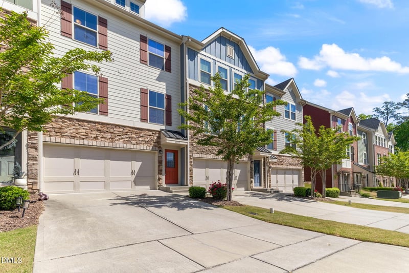 2014 Whitesmith Dr, Apex, NC 27502