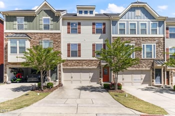 2014 Whitesmith Dr, Apex, NC 27502