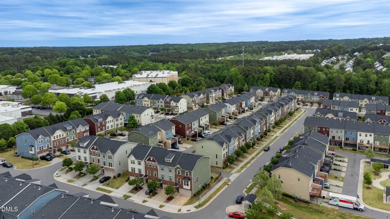2014 Whitesmith Dr, Apex, NC 27502
