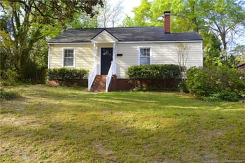 2015 Harlee St, Fayetteville, NC 28303