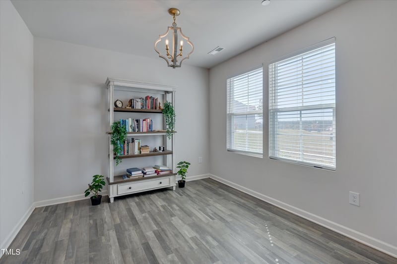 2015 Haw Village Dr, Graham, NC 27253